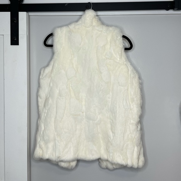 525 America Off- White Fur Vest - Picture 2 of 4